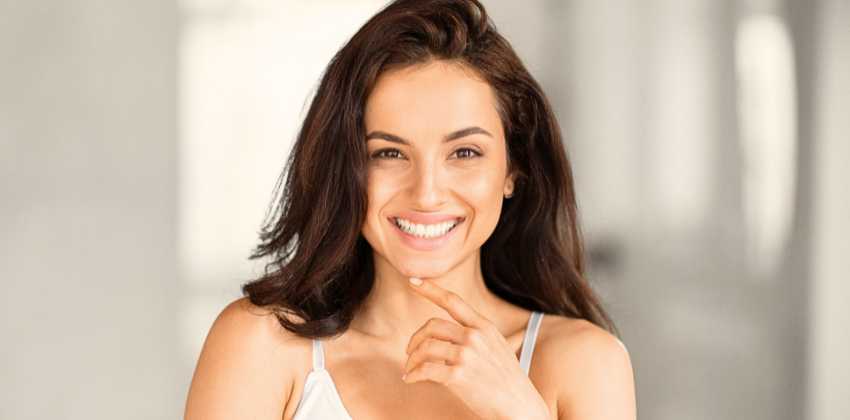 O Sorriso como Protagonista da Autoestima Feminina: Mais que Estética, um Gesto de Amor-Próprio